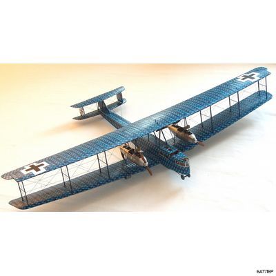 Збірна модель Німецький бомбардувальник Zeppelin Staaken R.VI
